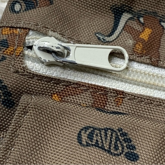 Kavu Sasquatch Bigfoot For Keeps Crossbody Purse Bag - Picture 7 of 12